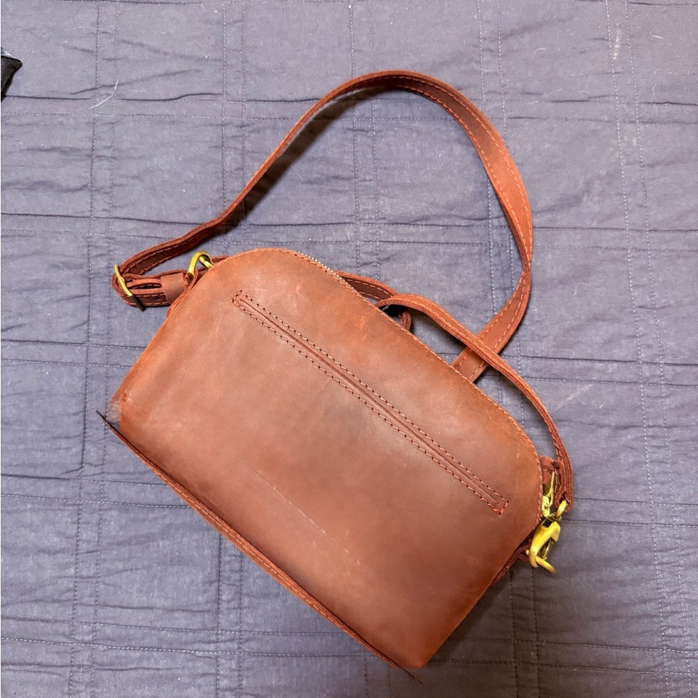 Portland Leather Eclipse Crossbody bag/Merlot.